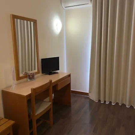 Fiel Chef Local Otel Valongo (Porto)