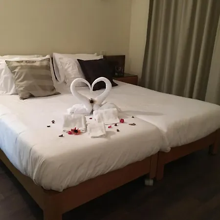 Fiel Chef Local Hotel